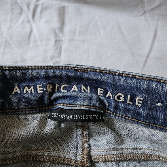 American Eagle cozy next level stretch high rise skinny jeans - Picture 7 of 8